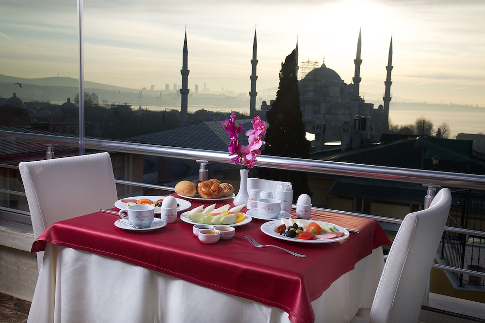 Lady Diana Hotel — Attractions in the area in Istanbul, Istanbul