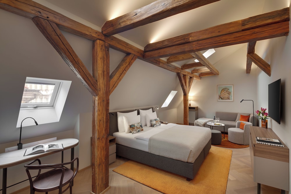 Boutique Hotel BOOKQUET — Hotel rooms in Prague, Prague