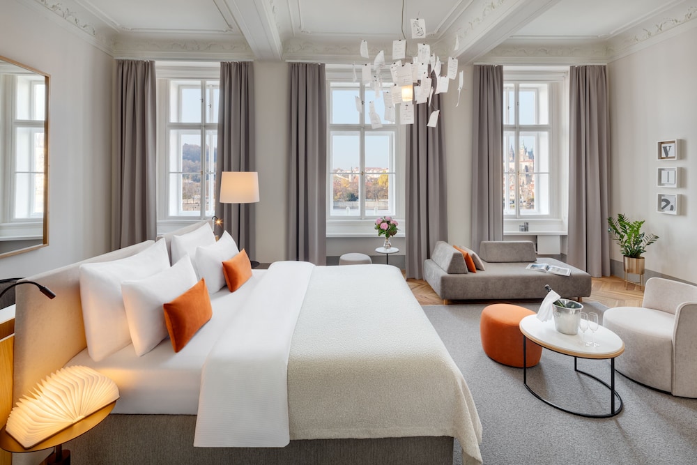 Boutique Hotel BOOKQUET — Hotel rooms in Prague, Prague
