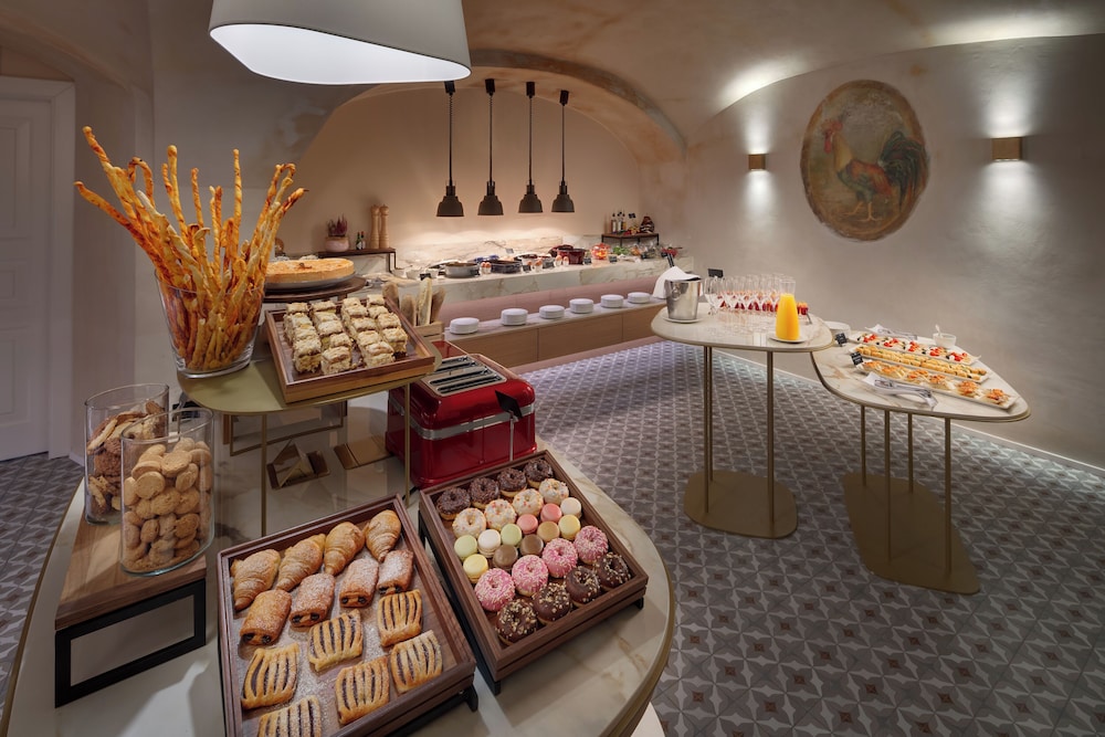 Boutique Hotel BOOKQUET — Restaurant & bars in Prague, Prague