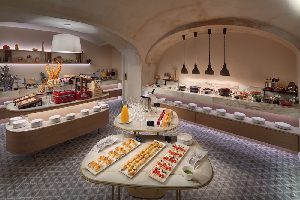 Boutique Hotel BOOKQUET — Restaurant & bars in Prague, Prague
