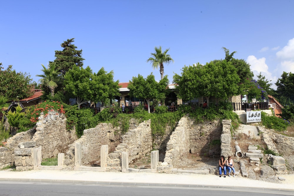 Leda Beach Hotel — Attractions in the area in Side