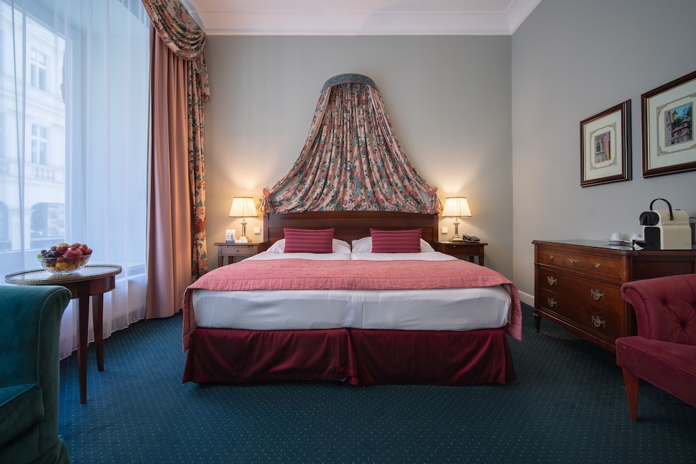 Hotel Liberty — Hotel rooms in Prague, Prague