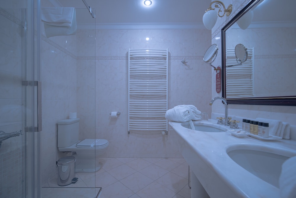 Hotel Liberty — Hotel rooms in Prague, Prague