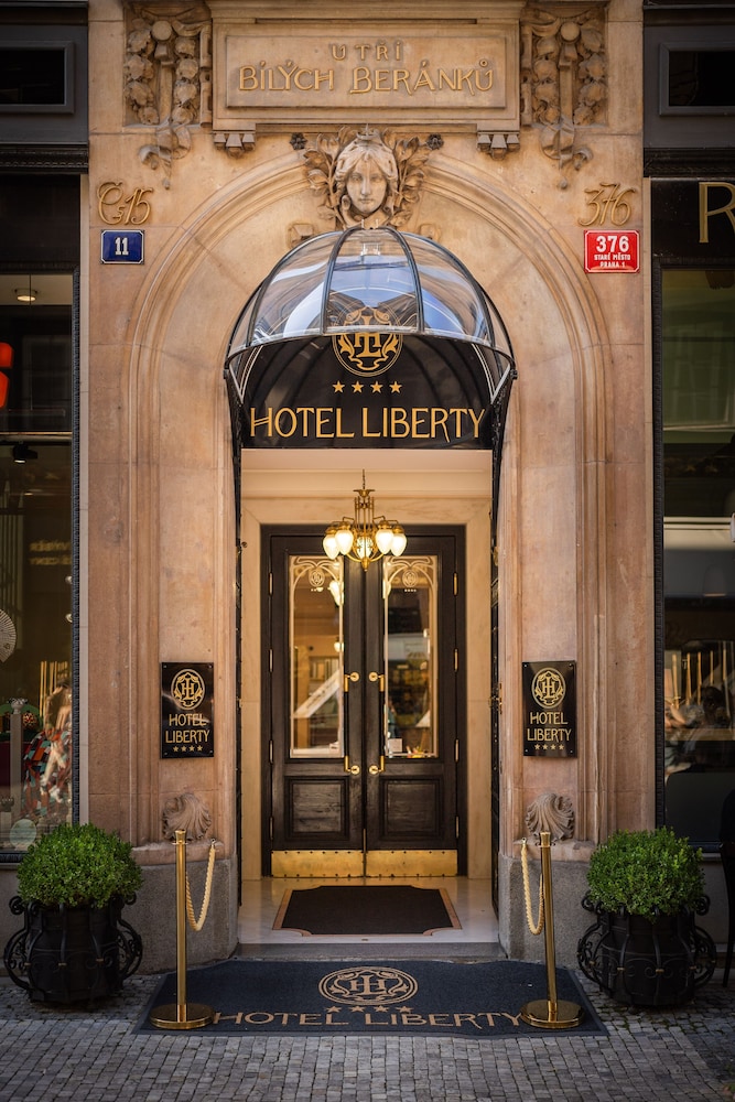 Hotel Liberty — Hotel building in Prague, Prague