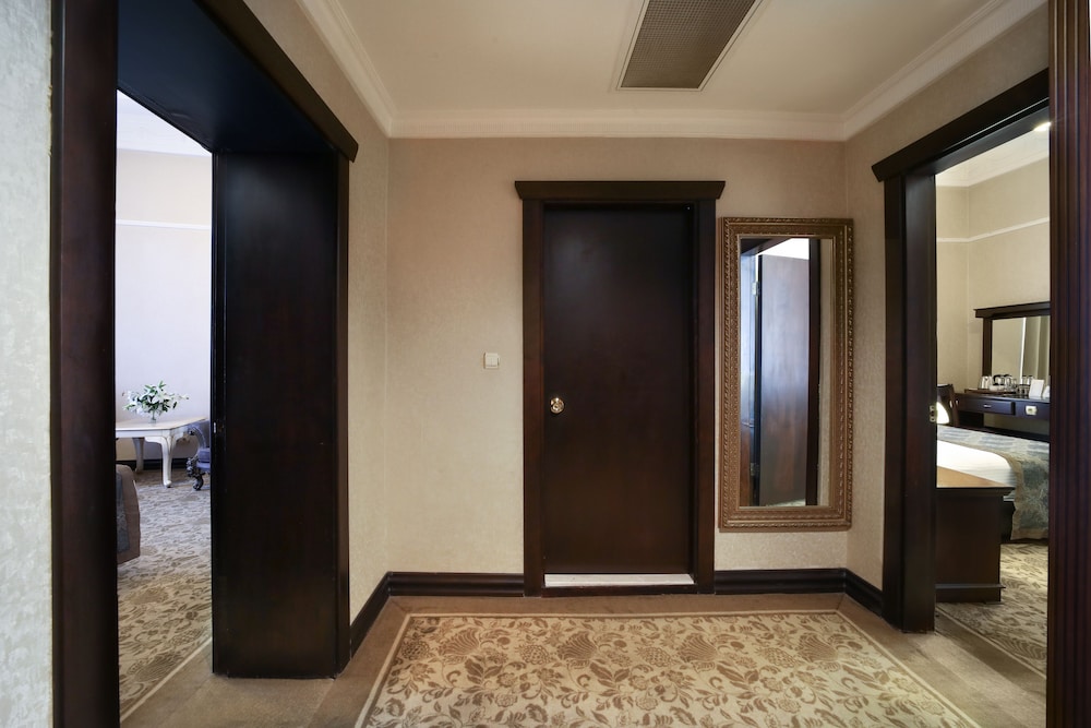 Legacy Ottoman Hotel — Hotel rooms in Istanbul, Istanbul