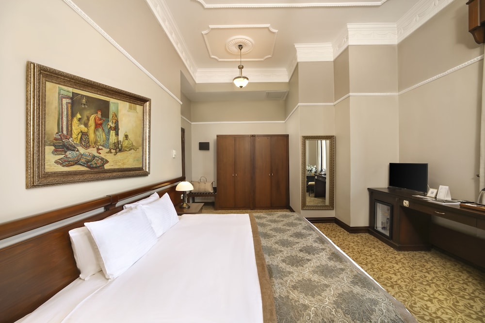 Legacy Ottoman Hotel — Hotel rooms in Istanbul, Istanbul