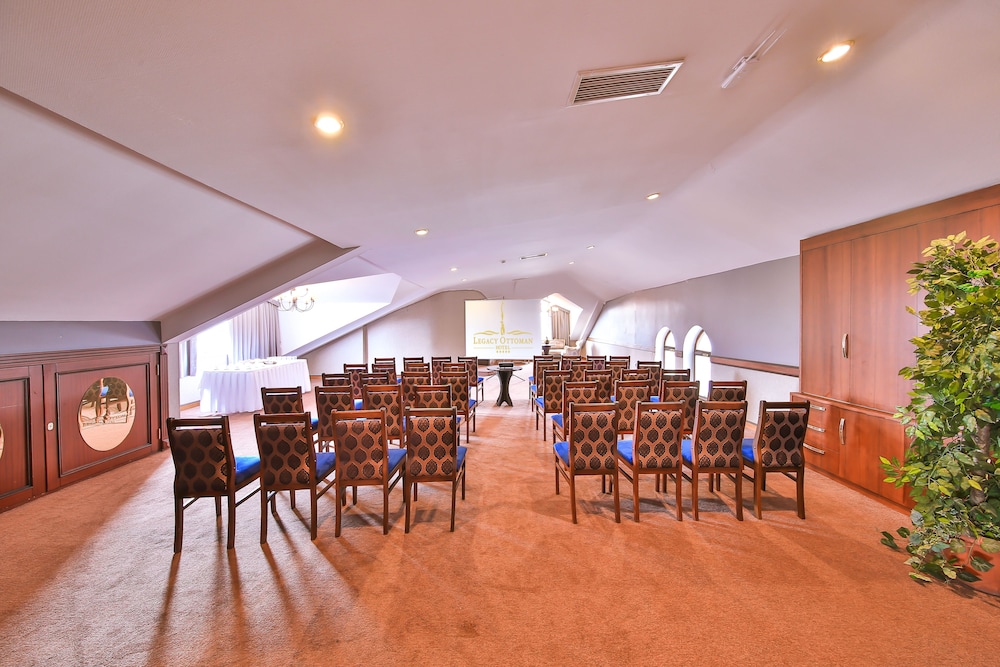 Legacy Ottoman Hotel — Hotel building in Istanbul, Istanbul