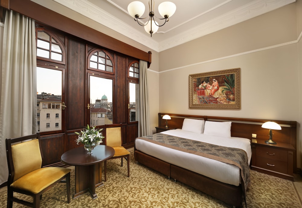 Legacy Ottoman Hotel — Hotel rooms in Istanbul, Istanbul