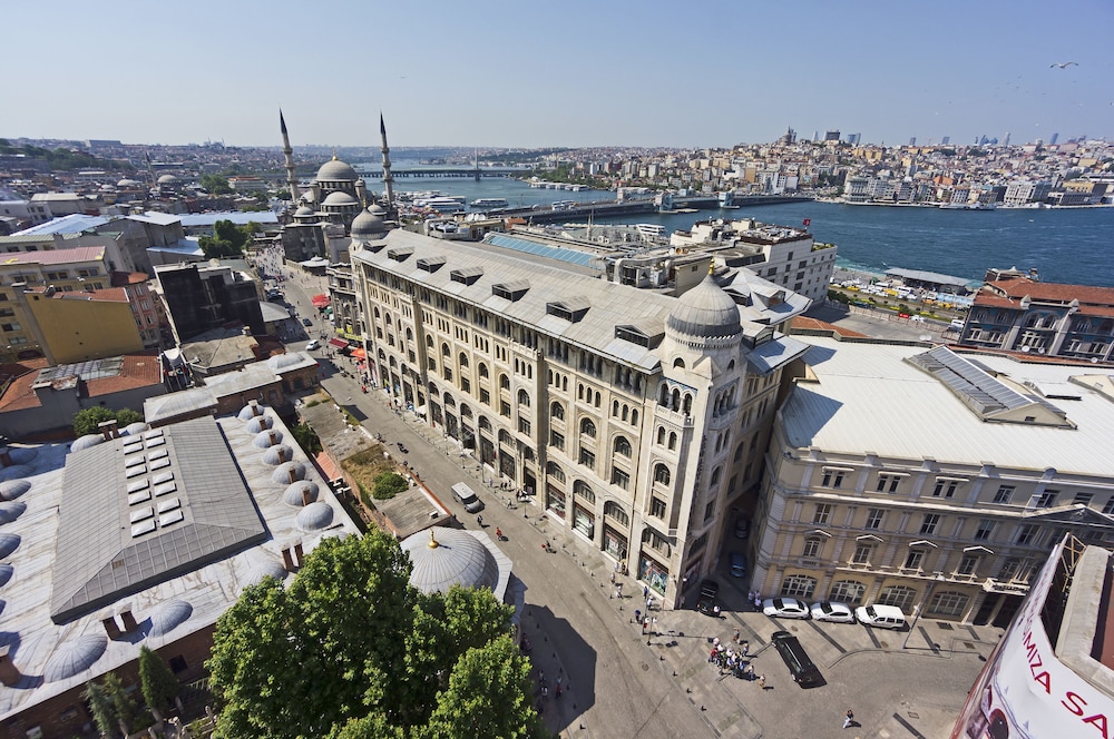 Legacy Ottoman Hotel — Hotel building in Istanbul, Istanbul