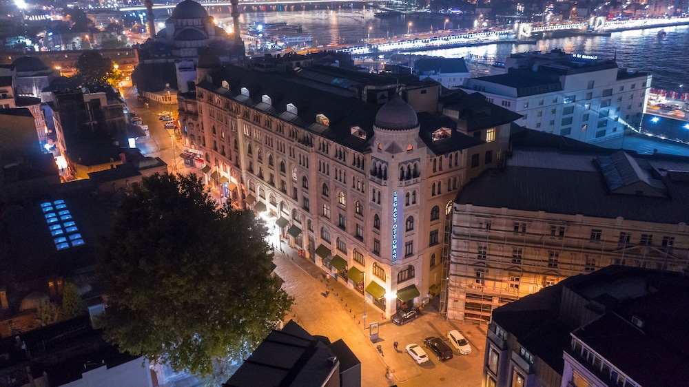 Legacy Ottoman Hotel — Hotel building in Istanbul, Istanbul