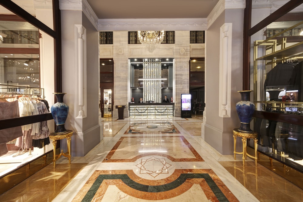 Legacy Ottoman Hotel — Hotel building in Istanbul, Istanbul