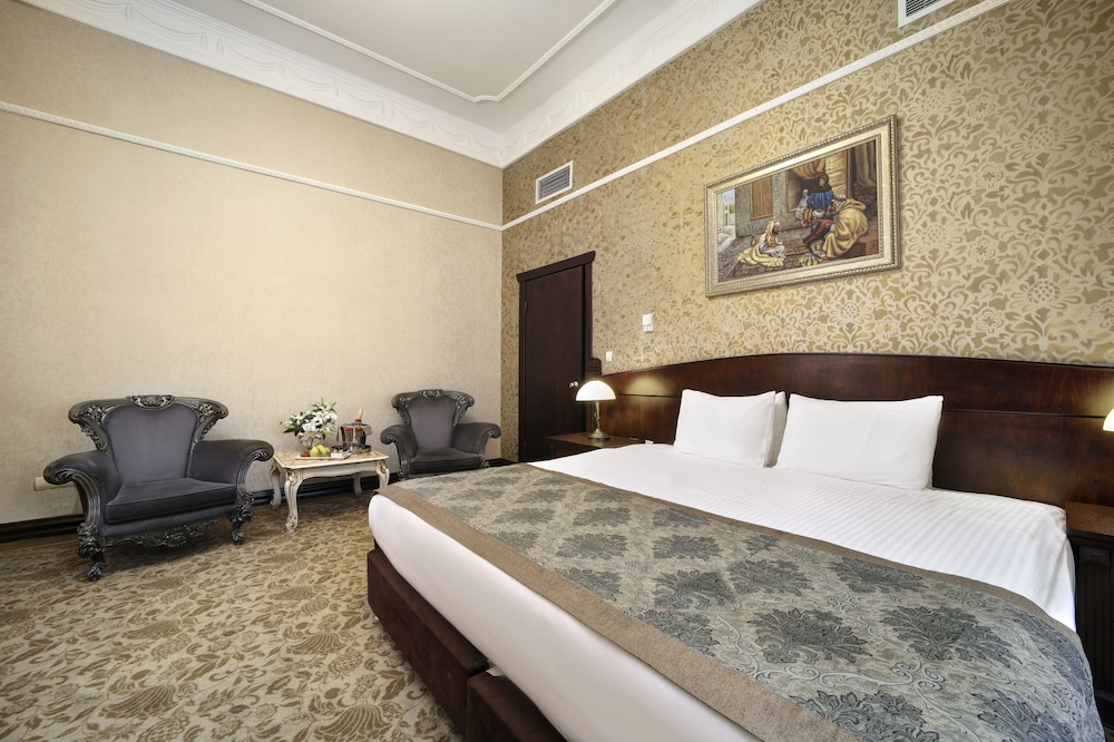 Legacy Ottoman Hotel — Hotel rooms in Istanbul, Istanbul