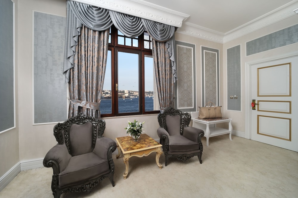 Legacy Ottoman Hotel — Hotel rooms in Istanbul, Istanbul
