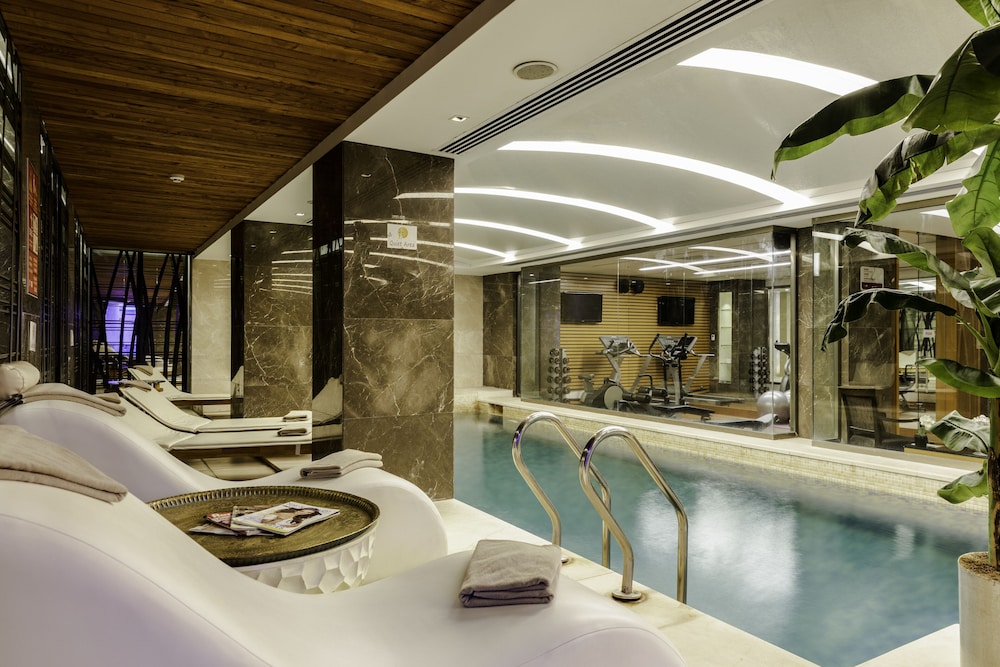 Levni Hotel & Spa - Special Class — Swimming pool in Istanbul, Istanbul