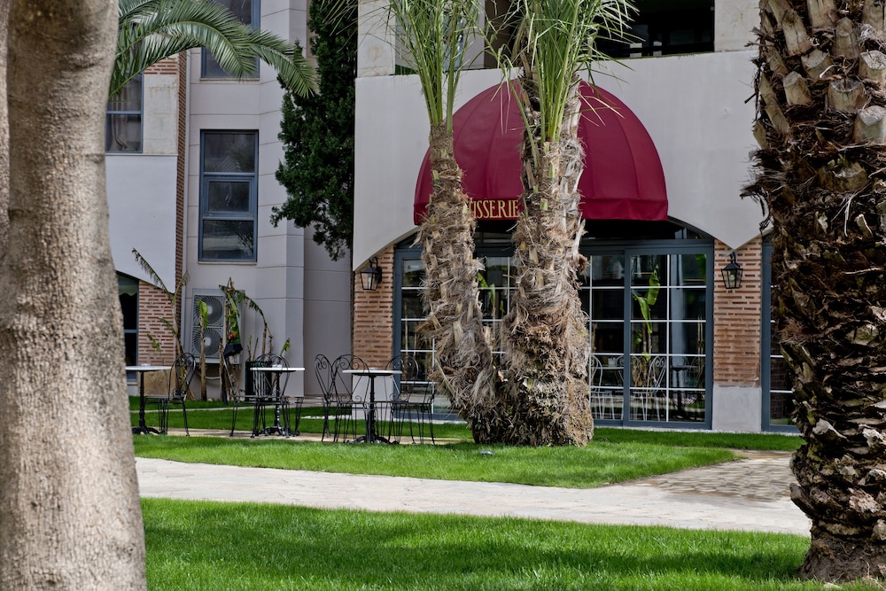 Limak Limra Hotel & Resort — Hotel building in Kemer