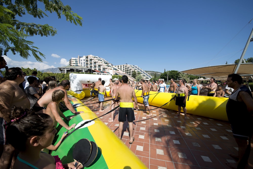 Limak Limra Hotel & Resort — Swimming pool in Kemer