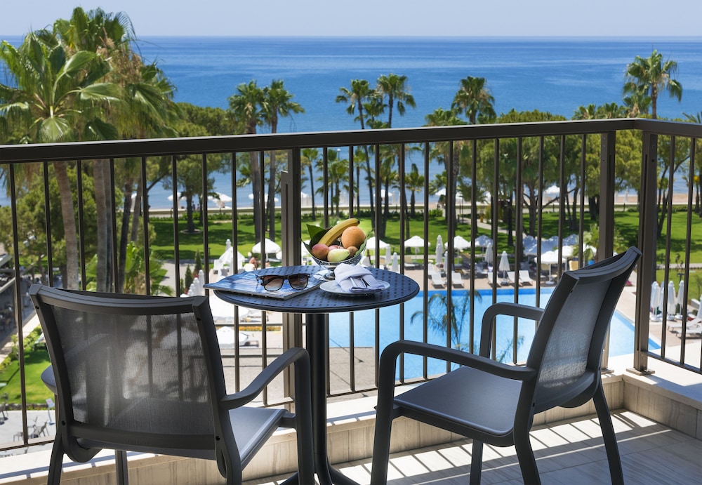 Acanthus Cennet Barut Collection - Ultra All Inclusive — Hotel rooms in Side