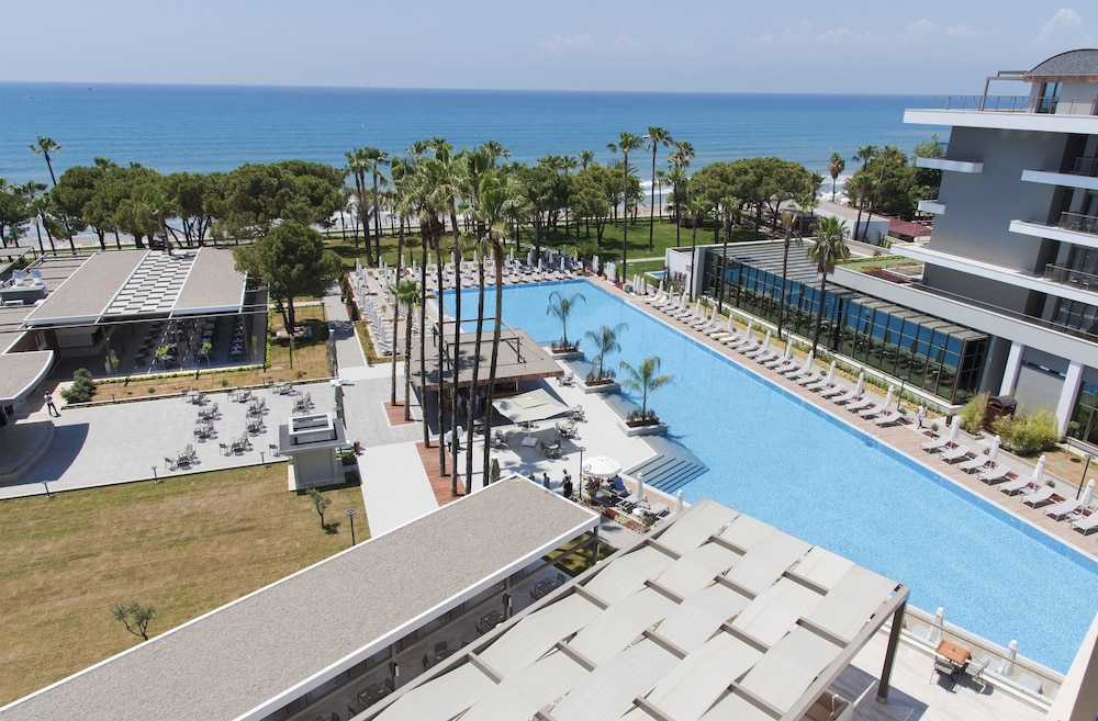 Acanthus Cennet Barut Collection - Ultra All Inclusive — Swimming pool in Side