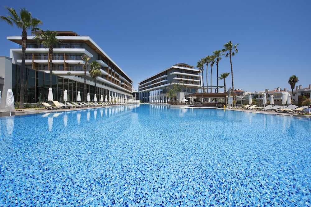 Acanthus Cennet Barut Collection - Ultra All Inclusive