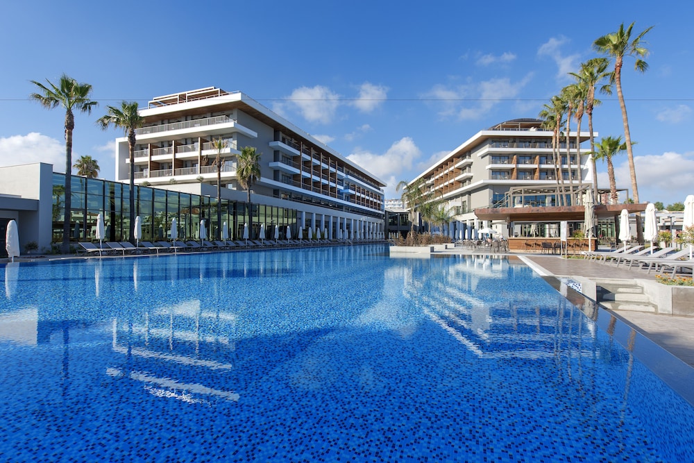Acanthus Cennet Barut Collection - Ultra All Inclusive — Swimming pool in Side