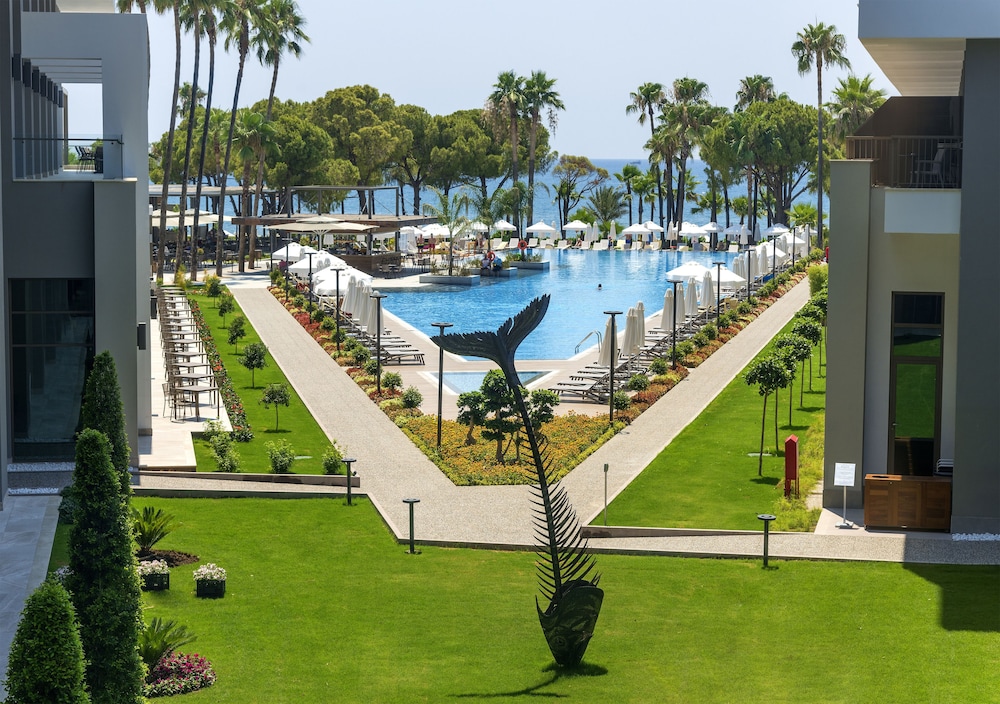 Acanthus Cennet Barut Collection - Ultra All Inclusive — Swimming pool in Side