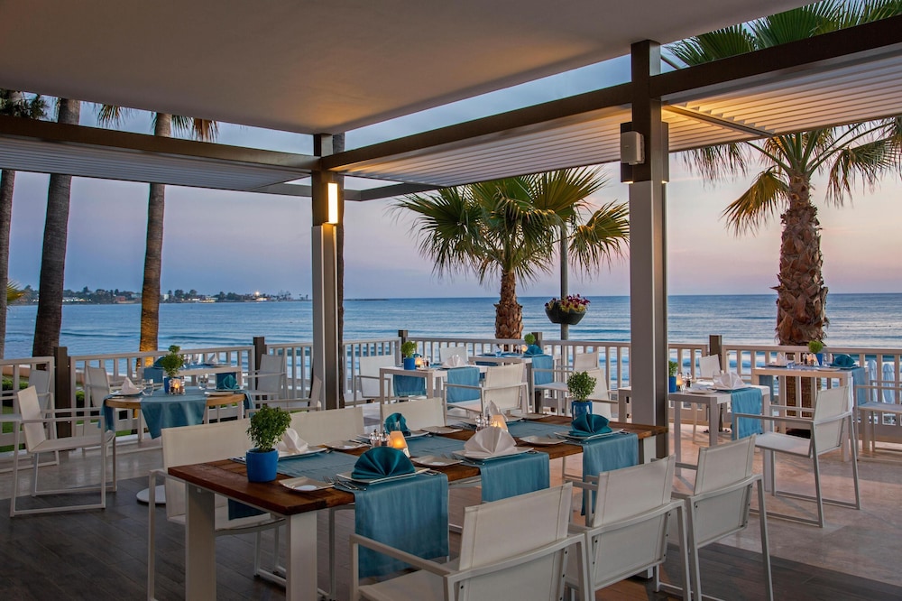 Acanthus Cennet Barut Collection - Ultra All Inclusive — Restaurant & bars in Side