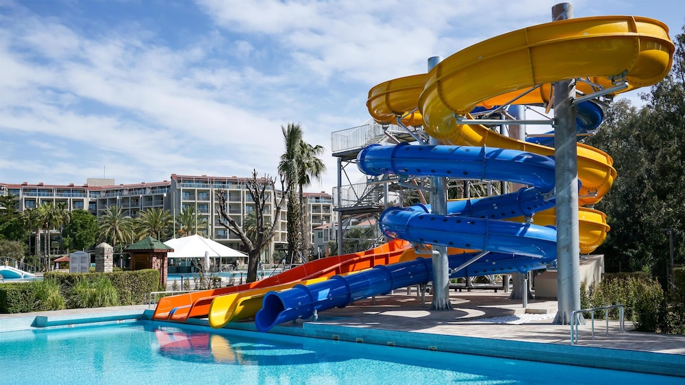 Arum Barut Collection - Ultra All Inclusive — Pool in Side