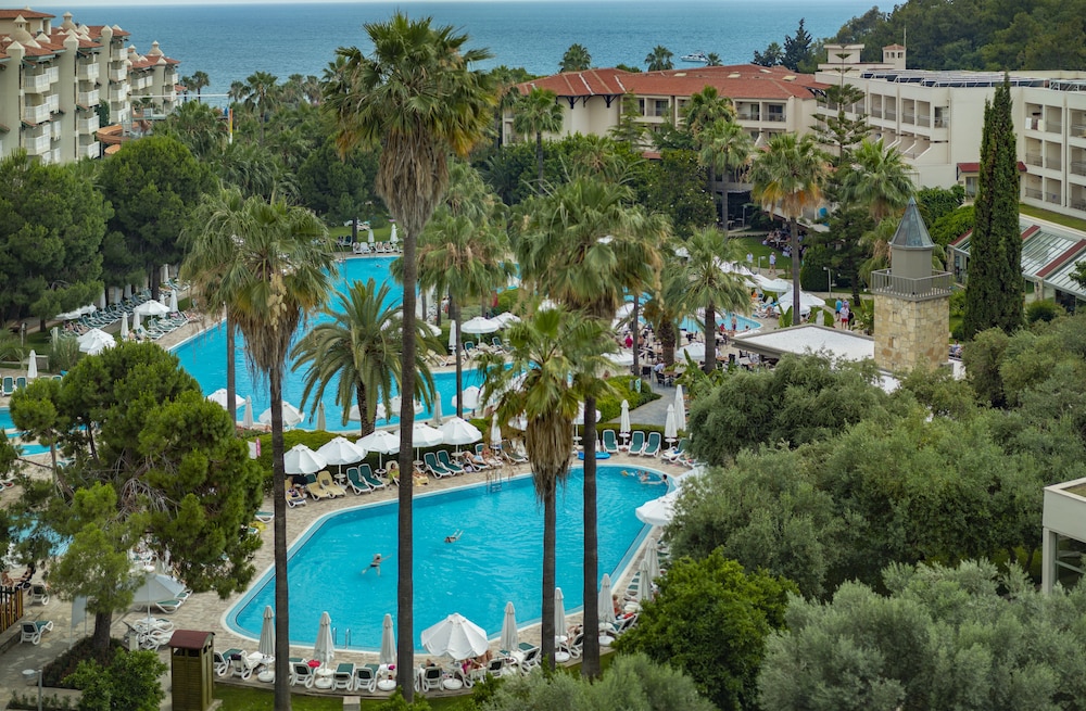 Barut Hemera - Ultra All Inclusive — Swimming pool in Side