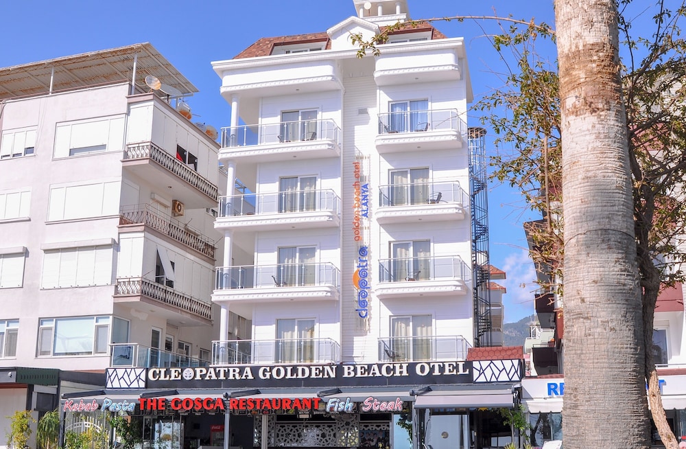 Cleopatra Golden Beach Hotel — Hotel building in Alanya