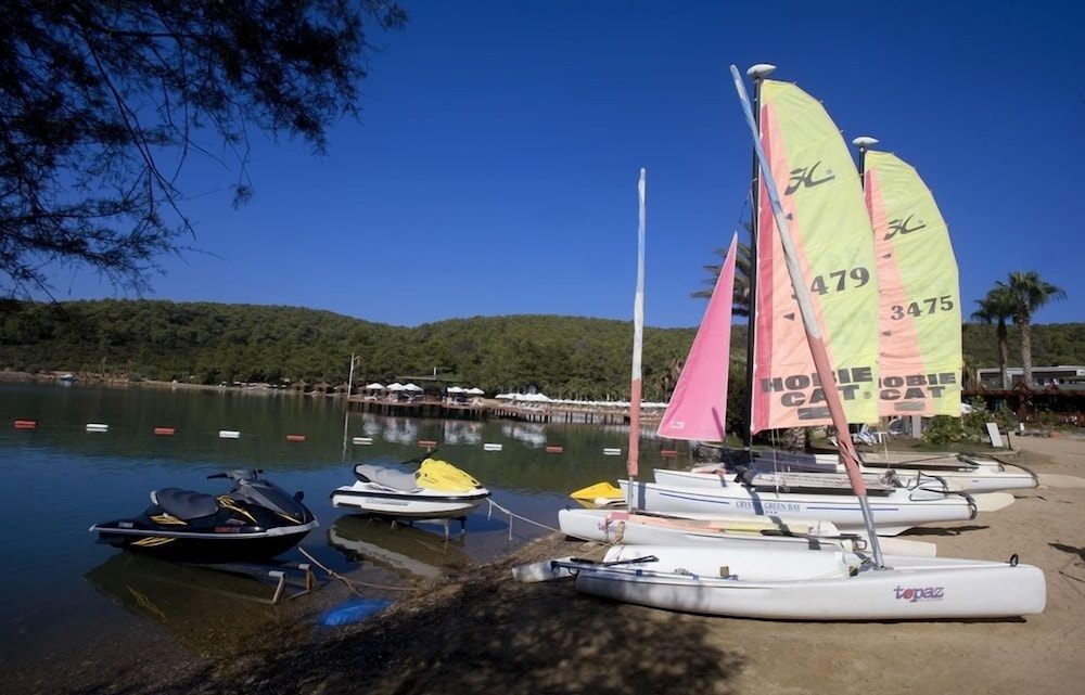 Green Bay Resort & Spa - All inclusive — Beach in Milas, Mugla