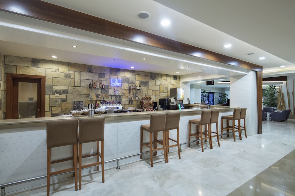 Green Bay Resort & Spa - All inclusive — Restaurant & bars in Milas, Mugla