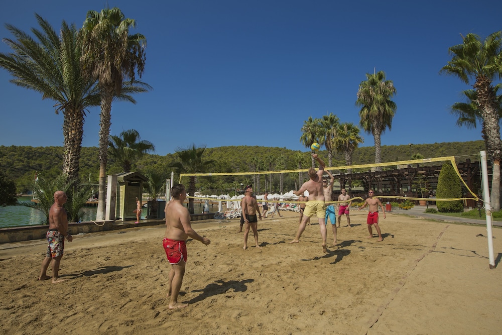 Green Bay Resort & Spa - All inclusive — Sports & recreation in Milas, Mugla