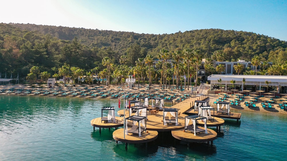 Green Bay Resort & Spa - All inclusive — Beach in Milas, Mugla