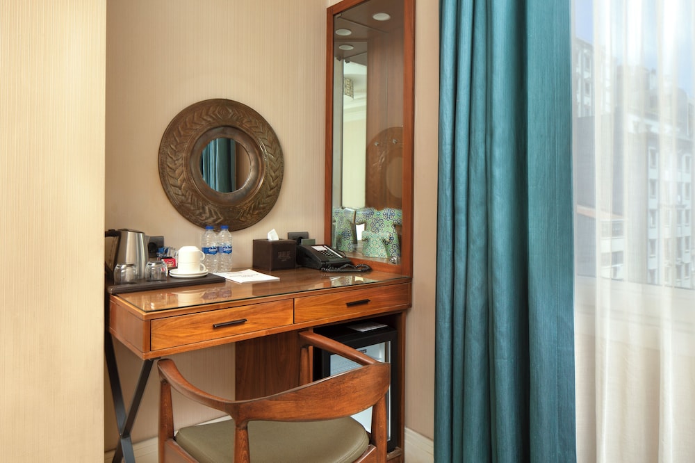 Golden Age Hotel Taksim — Hotel rooms in Istanbul, Istanbul