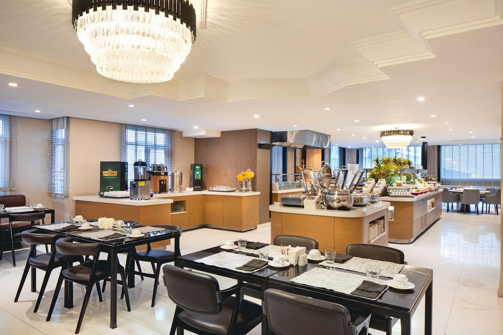 Golden Age Hotel Taksim — Restaurant & bars in Istanbul, Istanbul