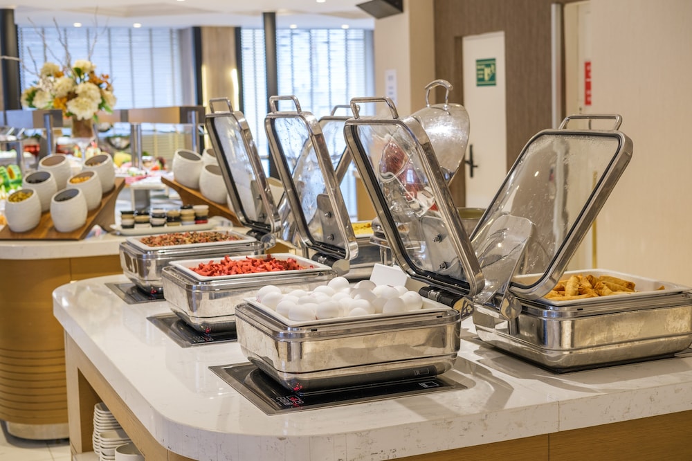 Golden Age Hotel Taksim — Restaurant & bars in Istanbul, Istanbul