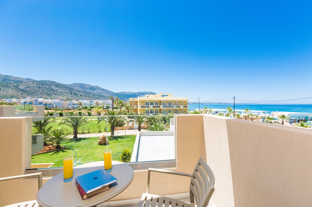 Theo Star Beach Hotel — Beach in Malia
