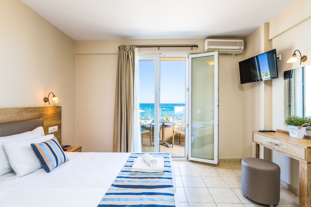 Theo Star Beach Hotel — Hotel rooms in Malia