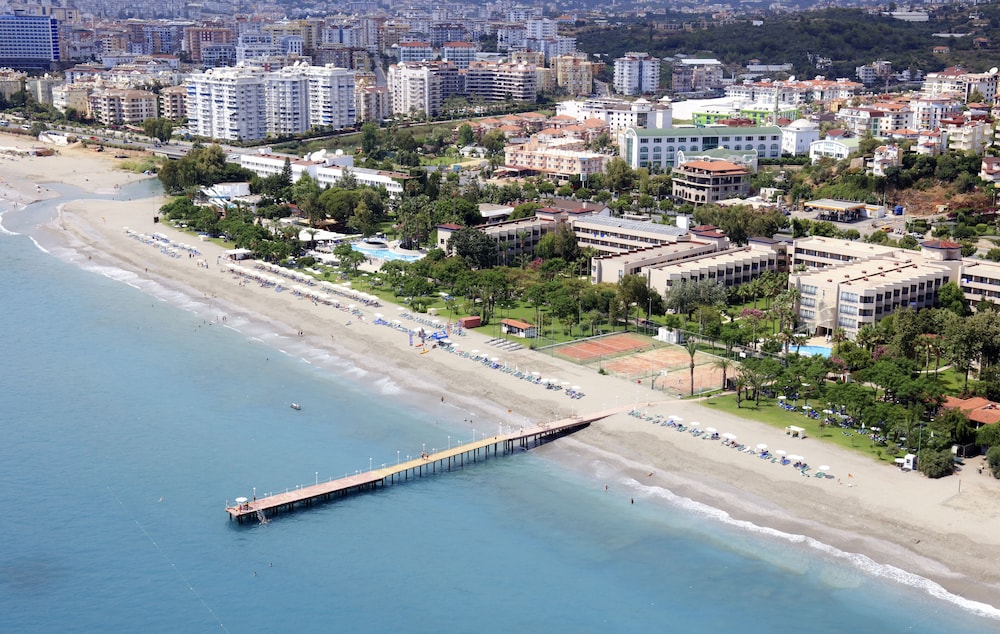 LABRANDA Alantur Resort - All Inclusive — Beach in Alanya