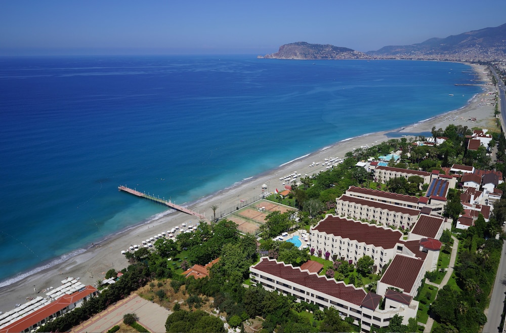 LABRANDA Alantur Resort - All Inclusive — Beach in Alanya