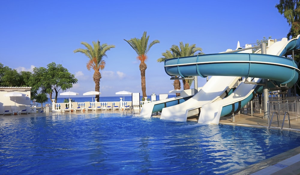 LABRANDA Alantur Resort - All Inclusive — Swimming pool in Alanya