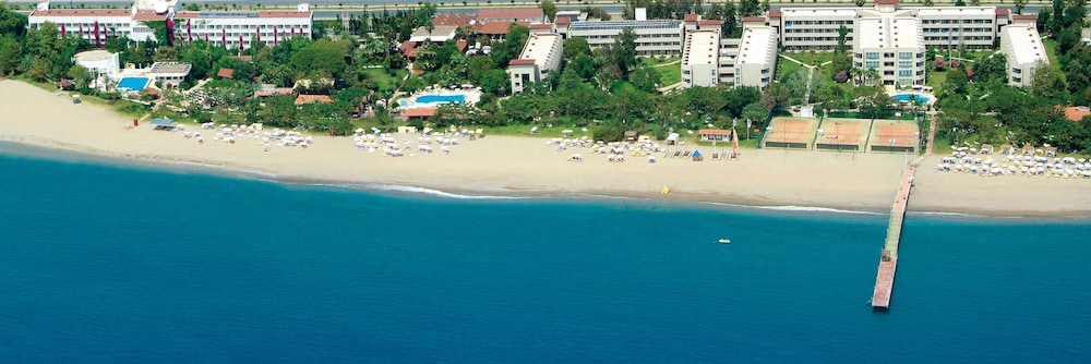 LABRANDA Alantur Resort - All Inclusive — Beach in Alanya