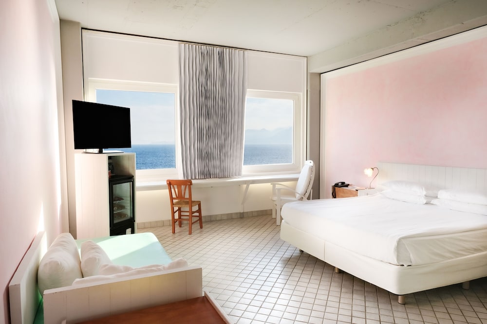 The Marmara Antalya — Hotel rooms in Antalya