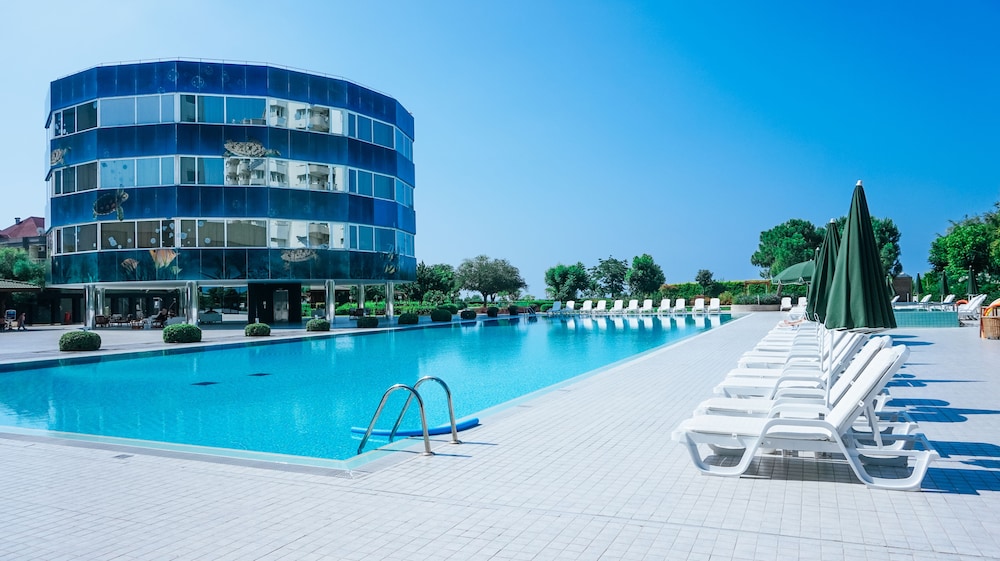 The Marmara Antalya — Swimming pool in Antalya