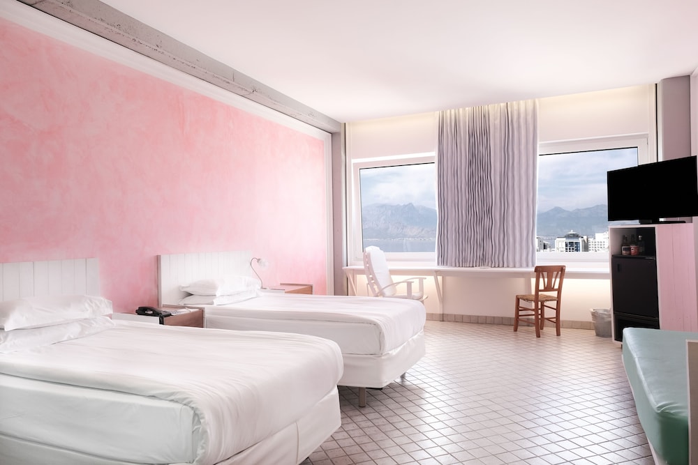 The Marmara Antalya — Hotel rooms in Antalya