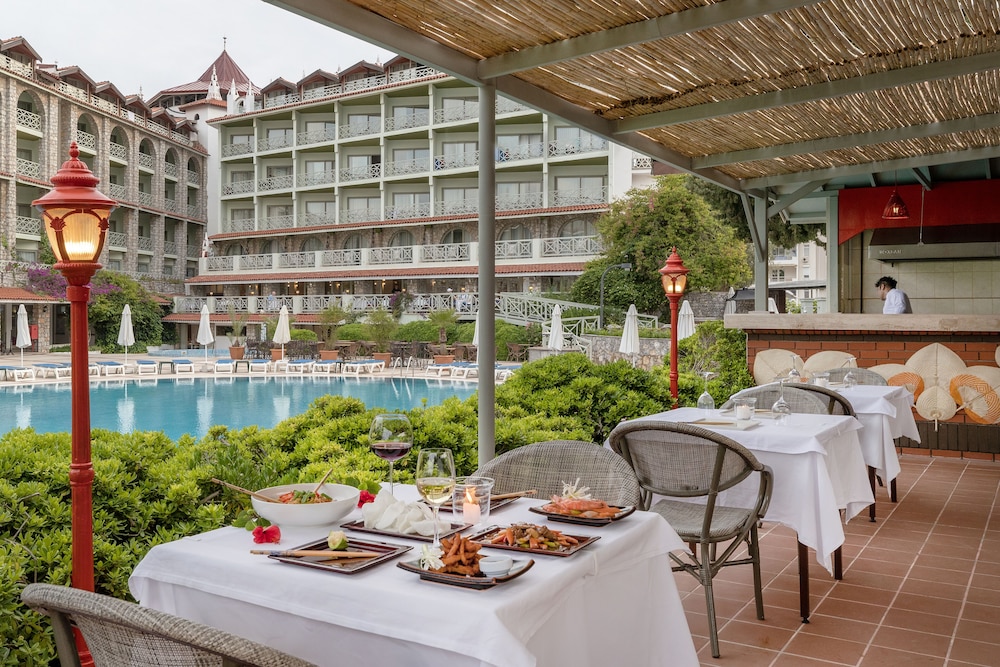 Marti La Perla Hotel - All Inclusive - Adult Only — Restaurant & bars in İçmeler, Mugla