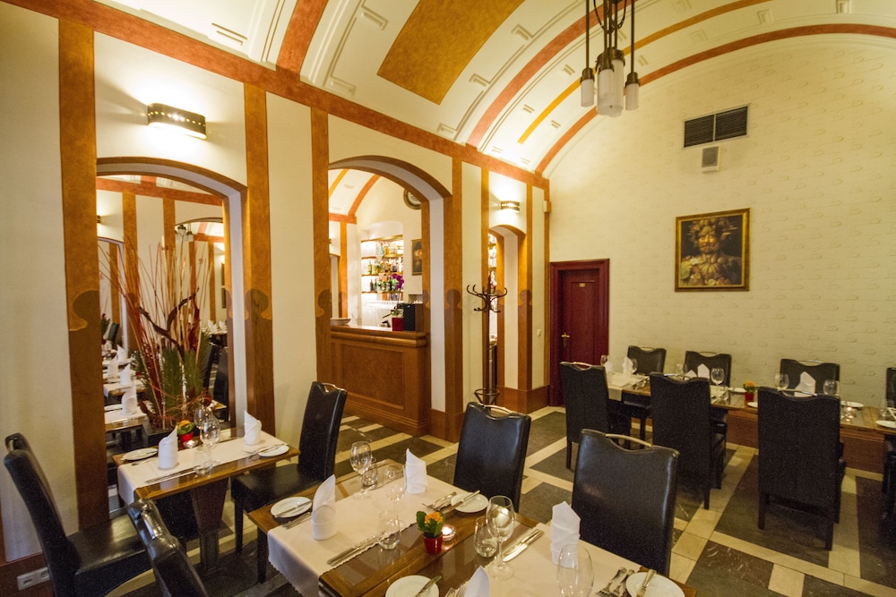 Majestic Plaza Hotel Prague — Restaurant & bars in Prague, Prague