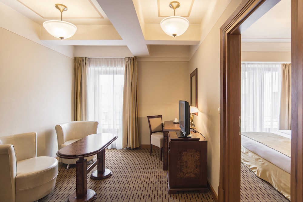 Majestic Plaza Hotel Prague — Hotel rooms in Prague, Prague