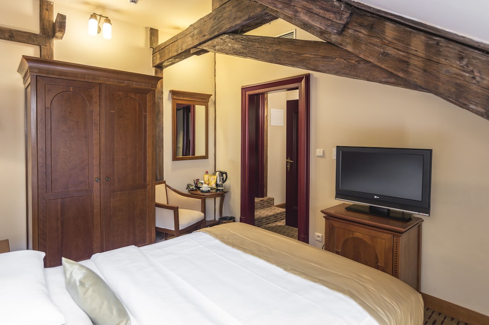 Majestic Plaza Hotel Prague — Hotel rooms in Prague, Prague